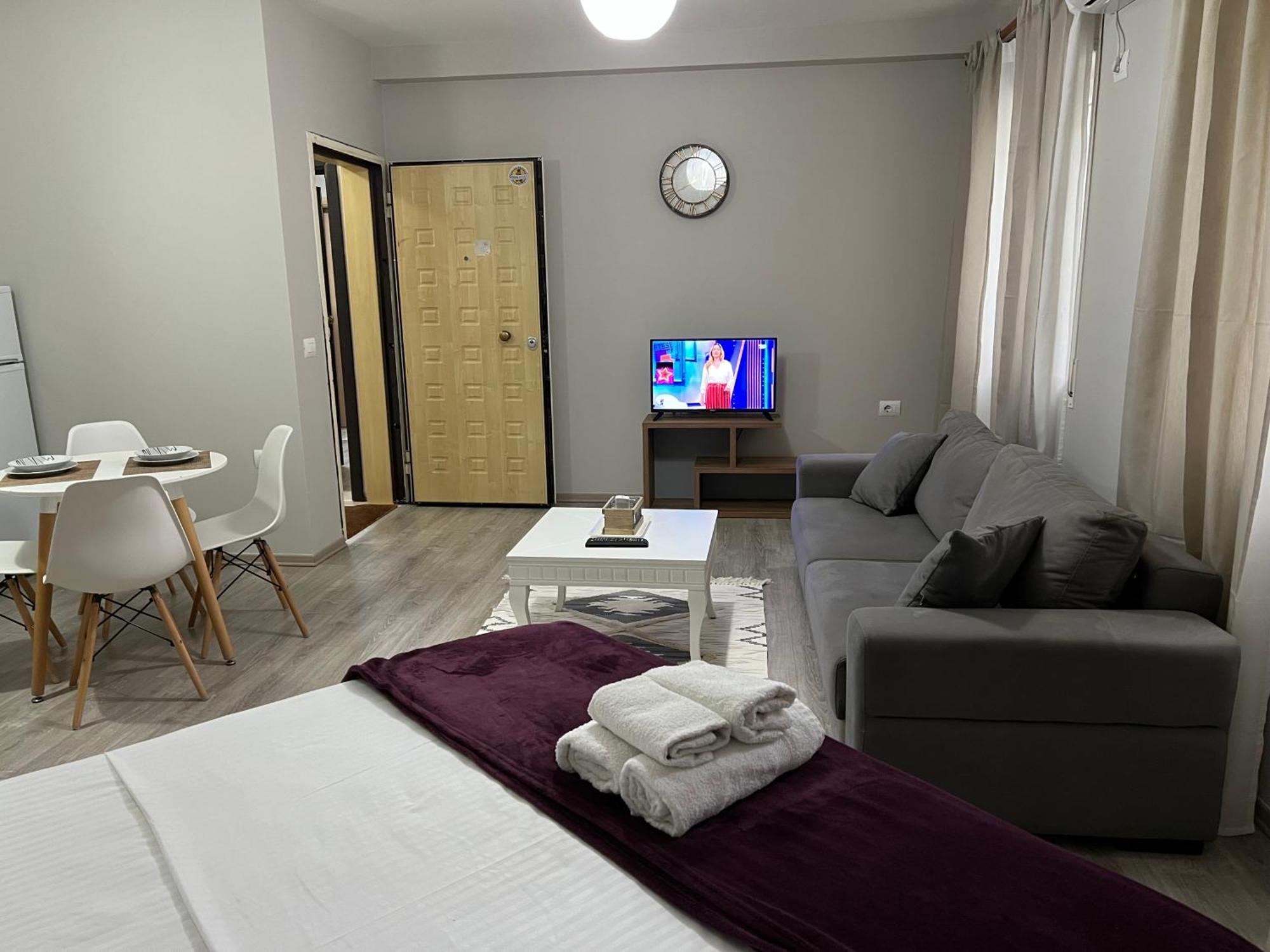 Apartamente Oslo Vlore Exterior photo