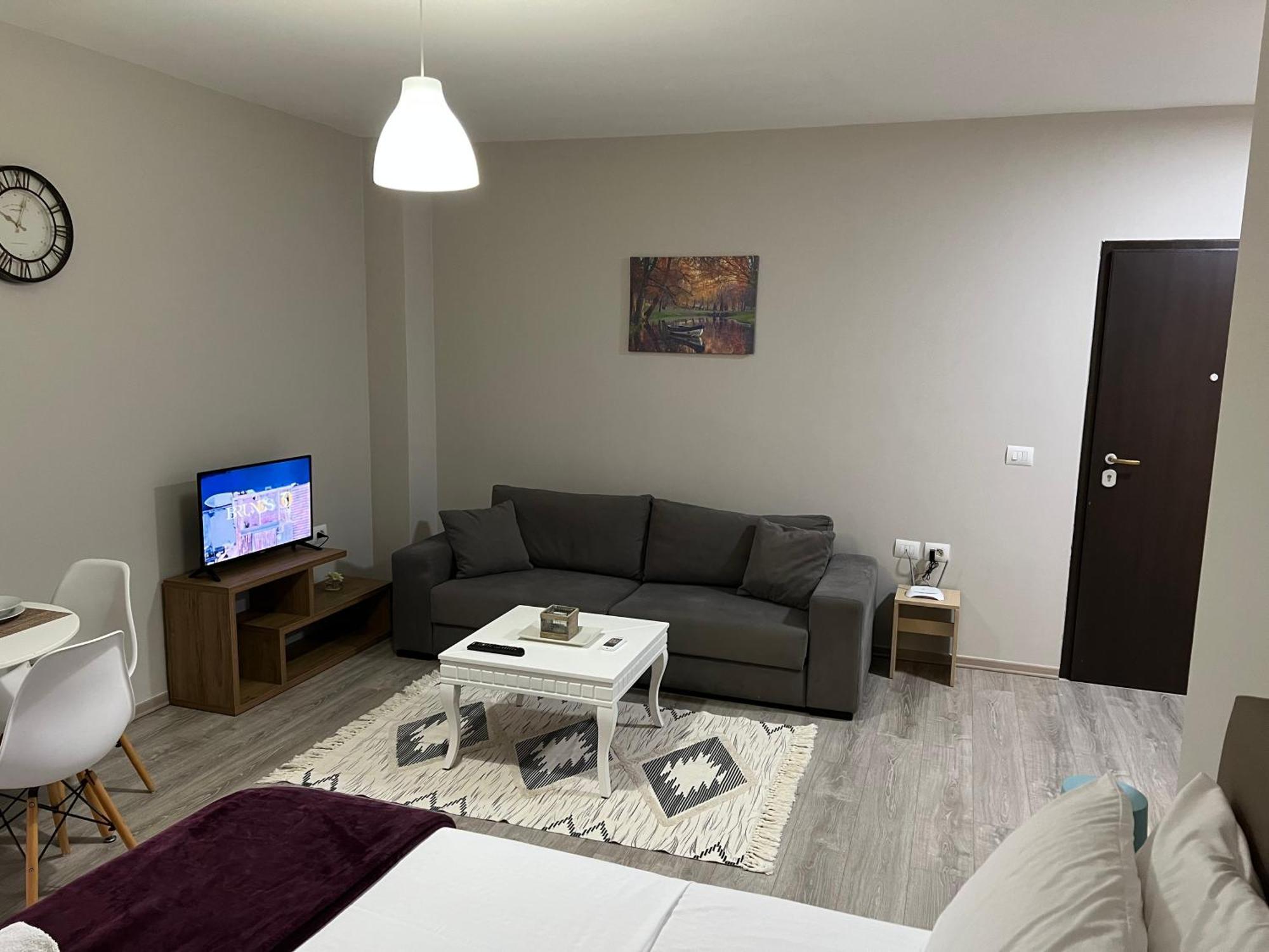 Apartamente Oslo Vlore Exterior photo